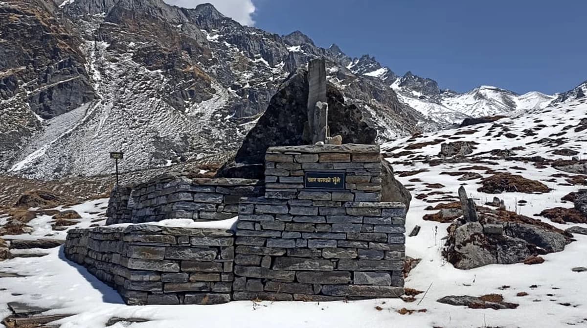 Khopra Ridge Trek - 12 Days