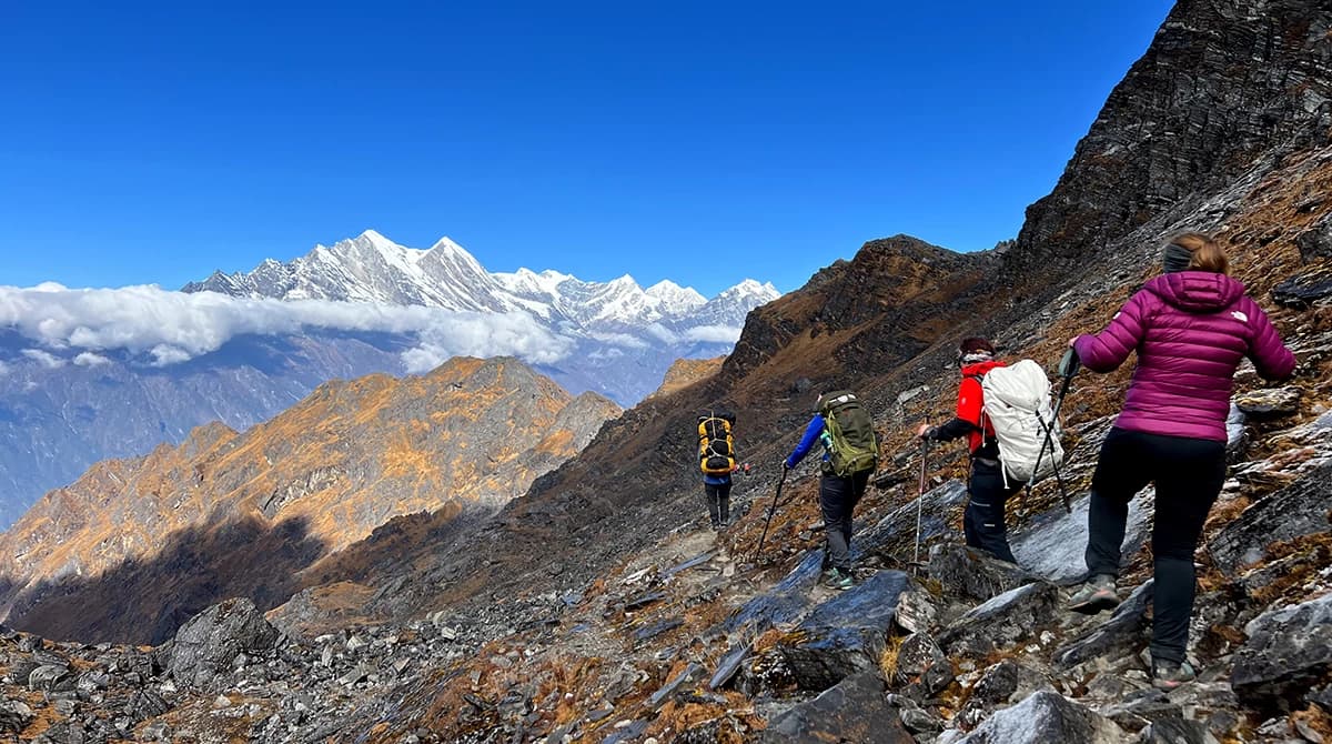 Mera Peak Climbing - 19 Days