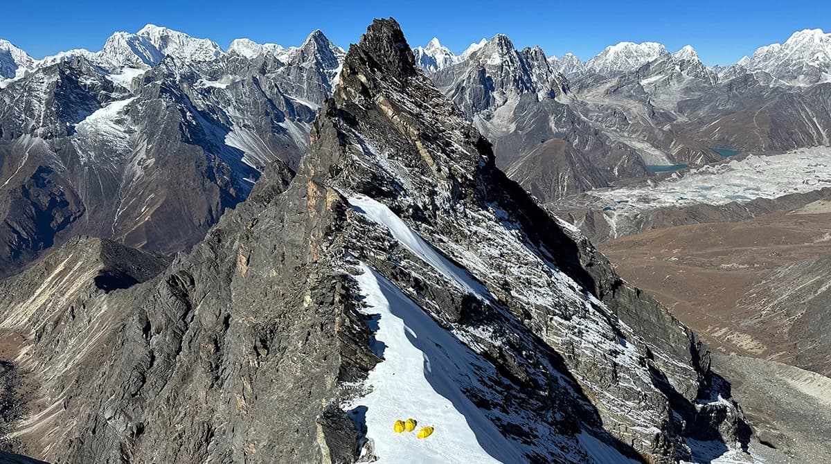 Everest Base Camp Trek with Cholatse Peak Climbing - 28 Days