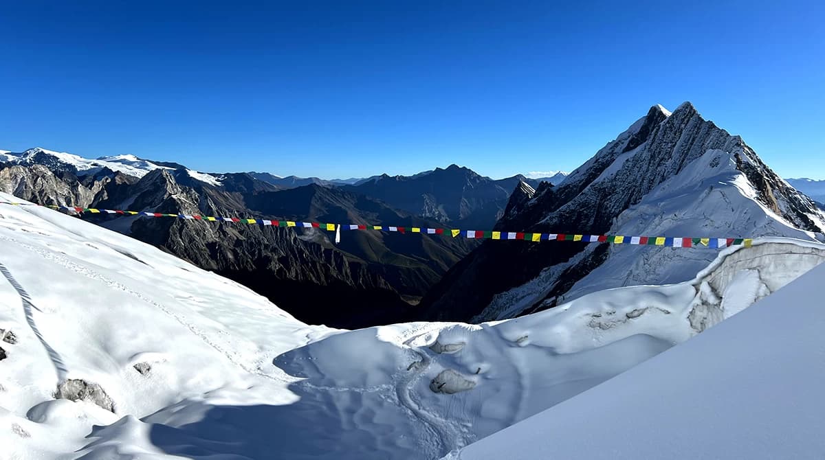 Manaslu Expedition - 36 Days