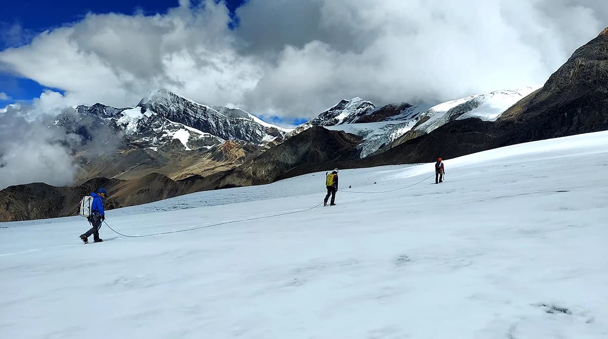 Chulu West Peak Climbing - 17 Days