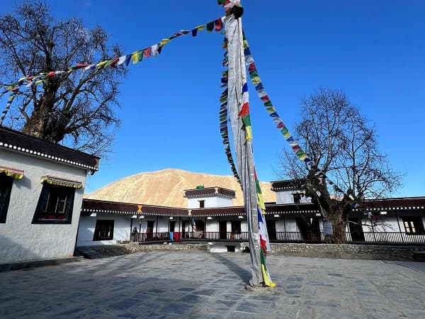 Upper Mustang5